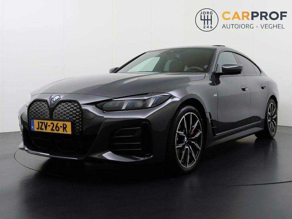 BMW i4 eDrive40 M Sport Edition 84 kWh Leder | Comfort Pack | 19" | Schuif-Kanteldak | SOH 99%