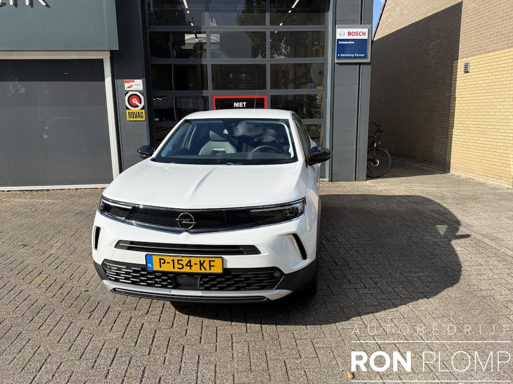 Opel Mokka 1.2 Turbo Business Elegance / Airco clima/ Navigatie/ Cruise/ Apple carplay/ Camera/ PDC/ LED/ LMV/ Trekhaak