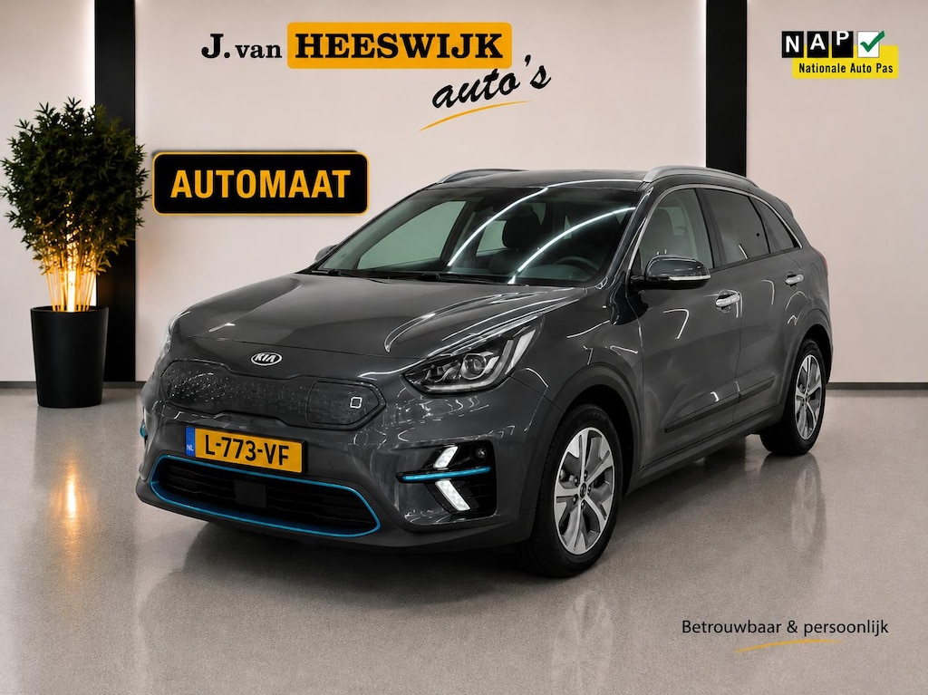 Kia Niro EV e-Niro DynamicPlusLine 39 kWh SOH 100% | 3 fase laden| Climate control | Open dak | Stoelverwarming |  Parkeer sensoren