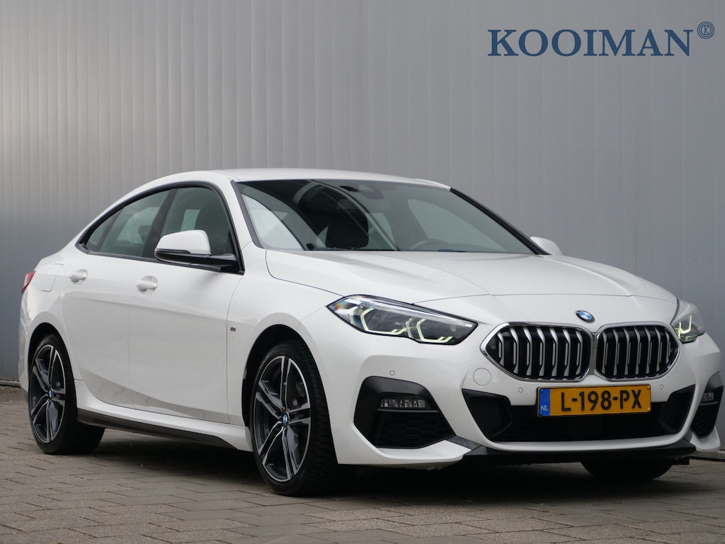 BMW 2-serie Gran Coupé 218i Business Edition 136 Pk Automaat M-pakket / Navi / DAB / Apple Carplay