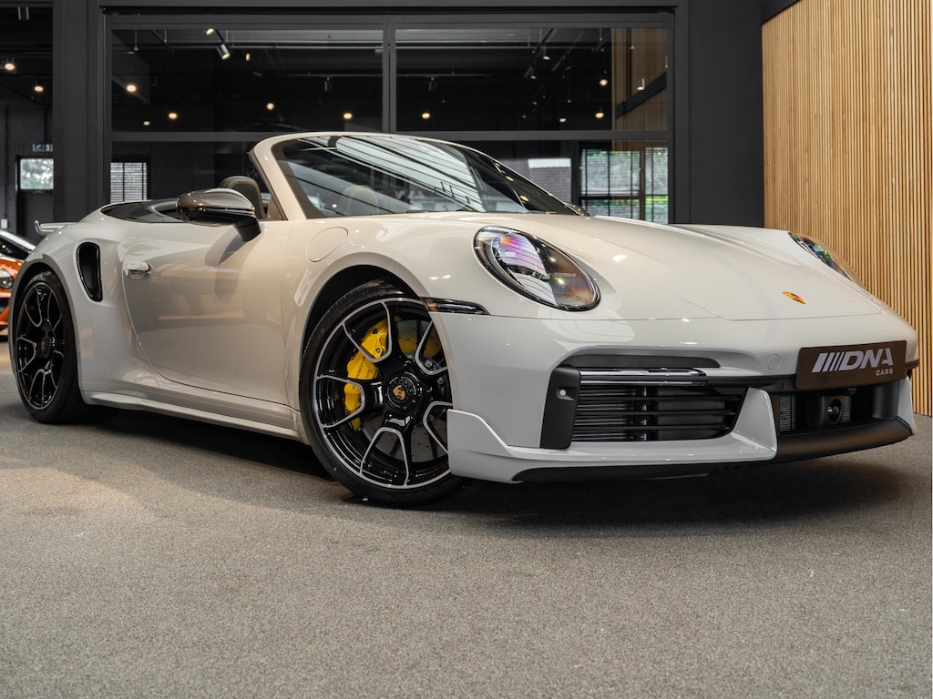 Porsche 992 911 Turbo S Cabrio Sport Design Burmester Turbo S Exclusive Manufaktur
