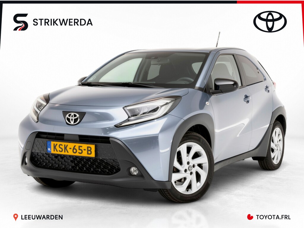 Toyota Aygo X 1.0 VVT-i MT first