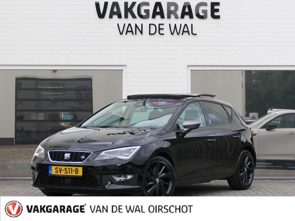 SEAT Leon 1.4 TSI ACT FR Dynamic | Black optic | Apple-/Android Carplay | Panoramadak | Achteruitrijcamera | Climate Control | Ledere/Alcantara | Elektrische stoel | Cruise control