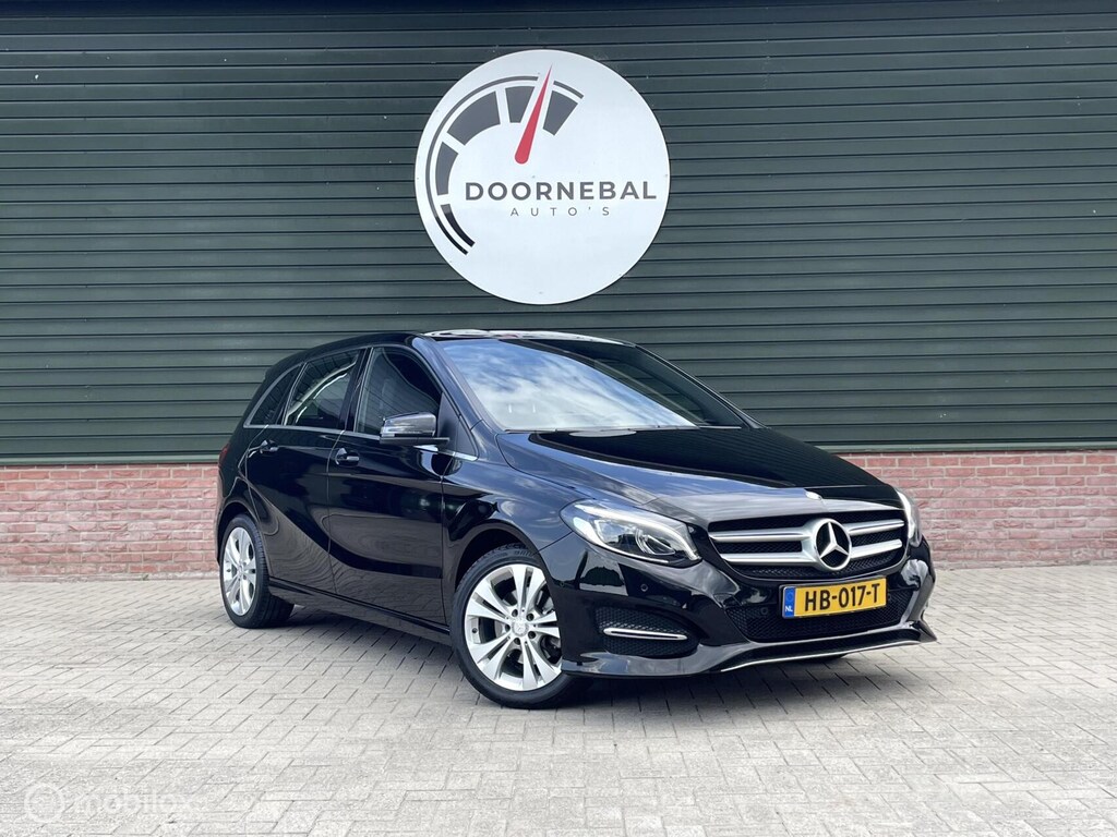 Mercedes-Benz B-klasse 180 Ambition / CAMERA / CRUISE / NL AUTO !