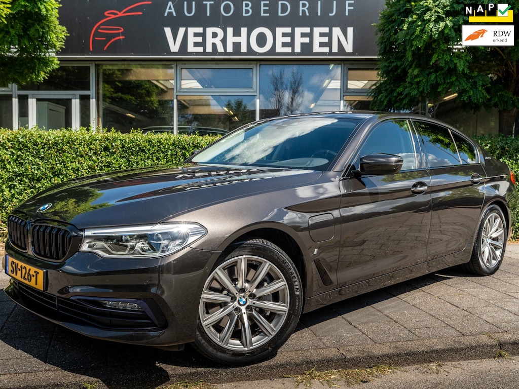 BMW 5-Serie 530e iPerformance High Executive - STOEL VERW - PARK CAMERA - HEAD-UP - XENON !