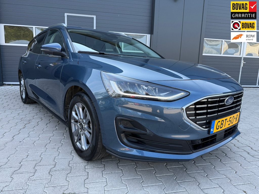 Ford Focus Wagon 1.0 EcoBoost Hybrid Titanium