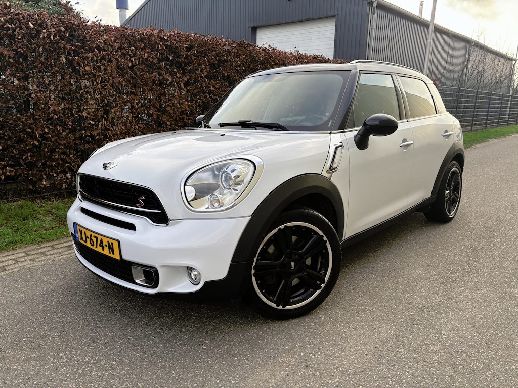 MINI Countryman Mini 1.6 Cooper S Chili / AUTOMAAT / LEER / NAVI / CRUISE / 129dkm!