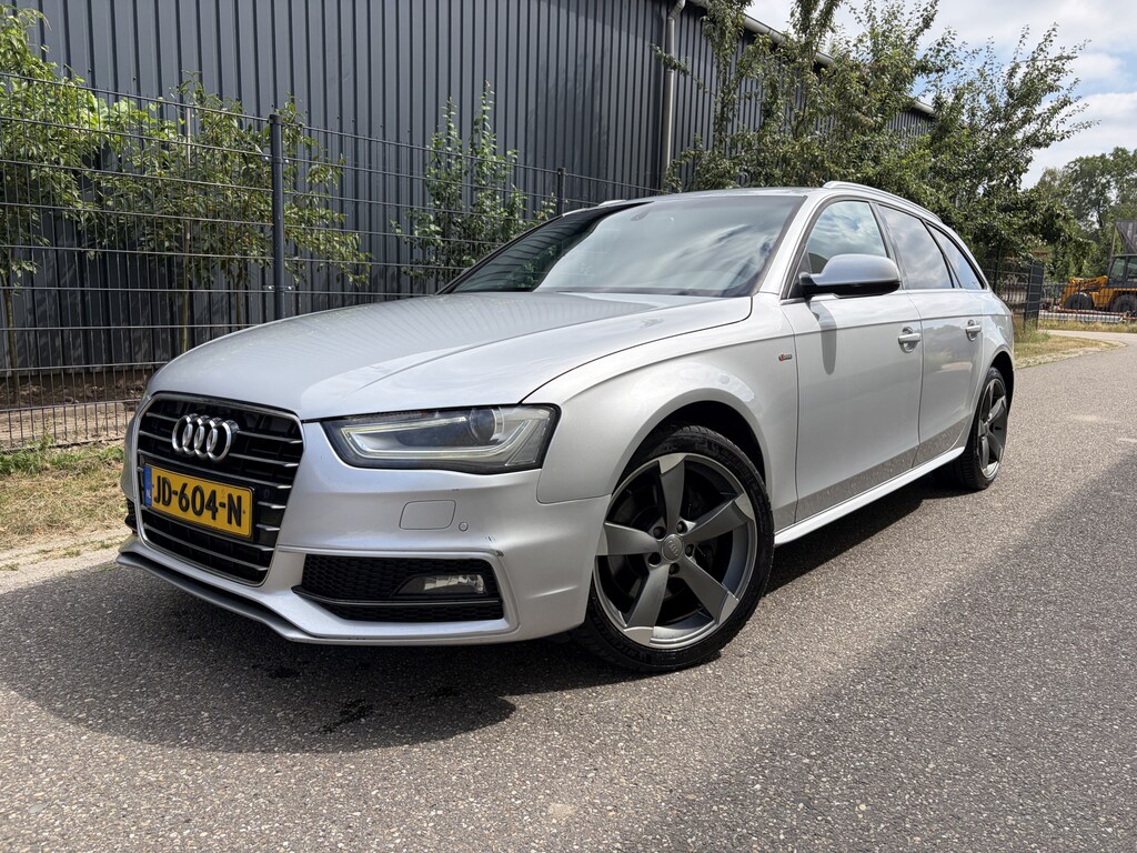 Audi A4 Avant 3.0 TDI quattro Clean Diesel Pro Line S / AUTOMAAT / LEER
