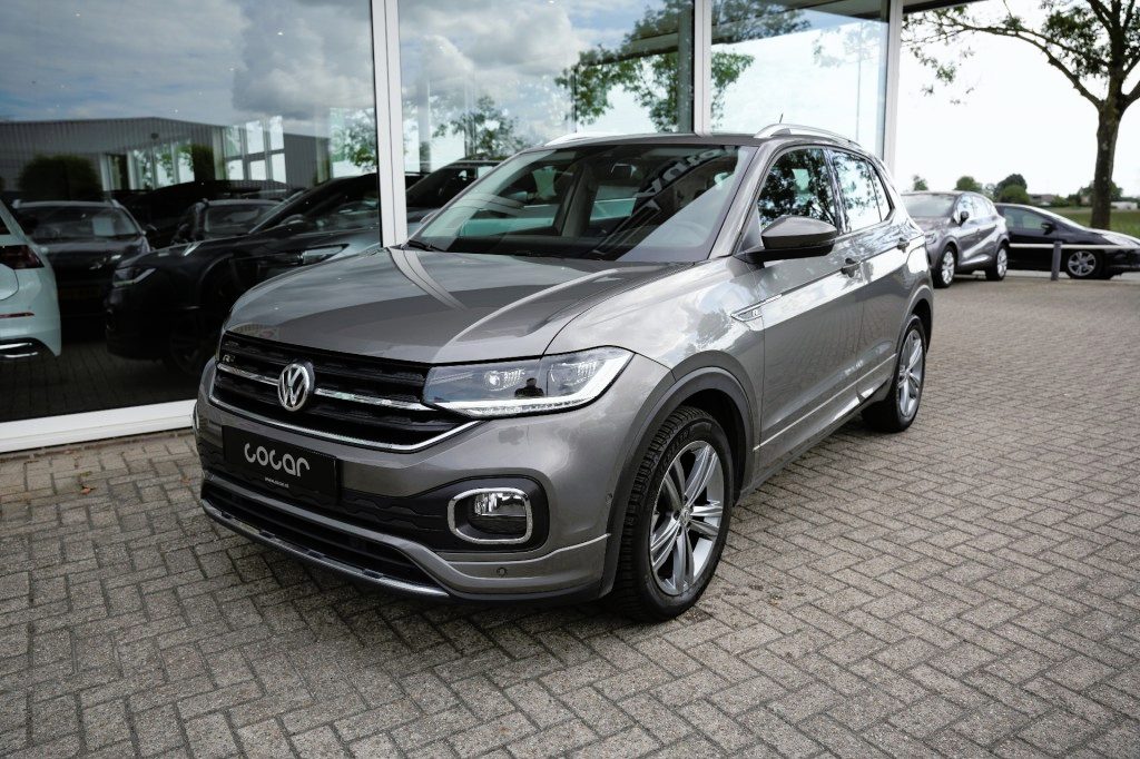 Volkswagen T-Cross 1.0 TSI R line, Carplay, Camera , Navi,