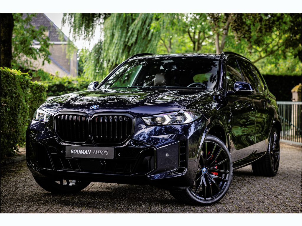 BMW X5 xDrive50e M Sport Pro 22" Carbon Harman Kardon Iconic Glow Head Up
