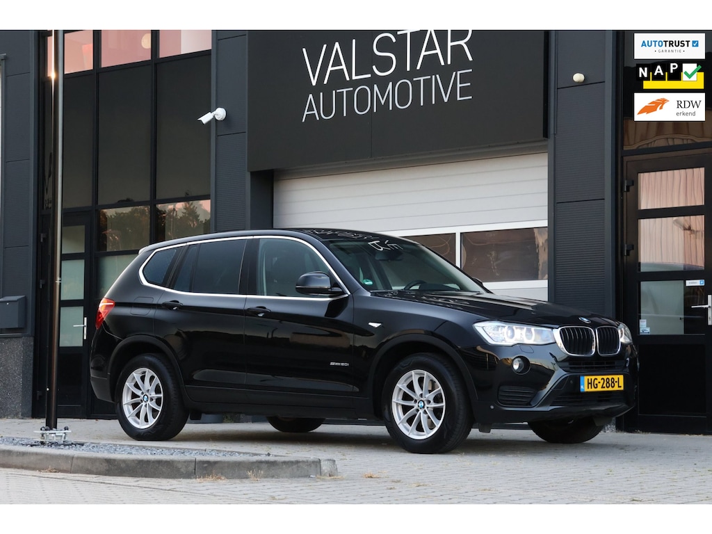 BMW X3 SDrive20i Executive | Trekhaak | Xenon | keurig!