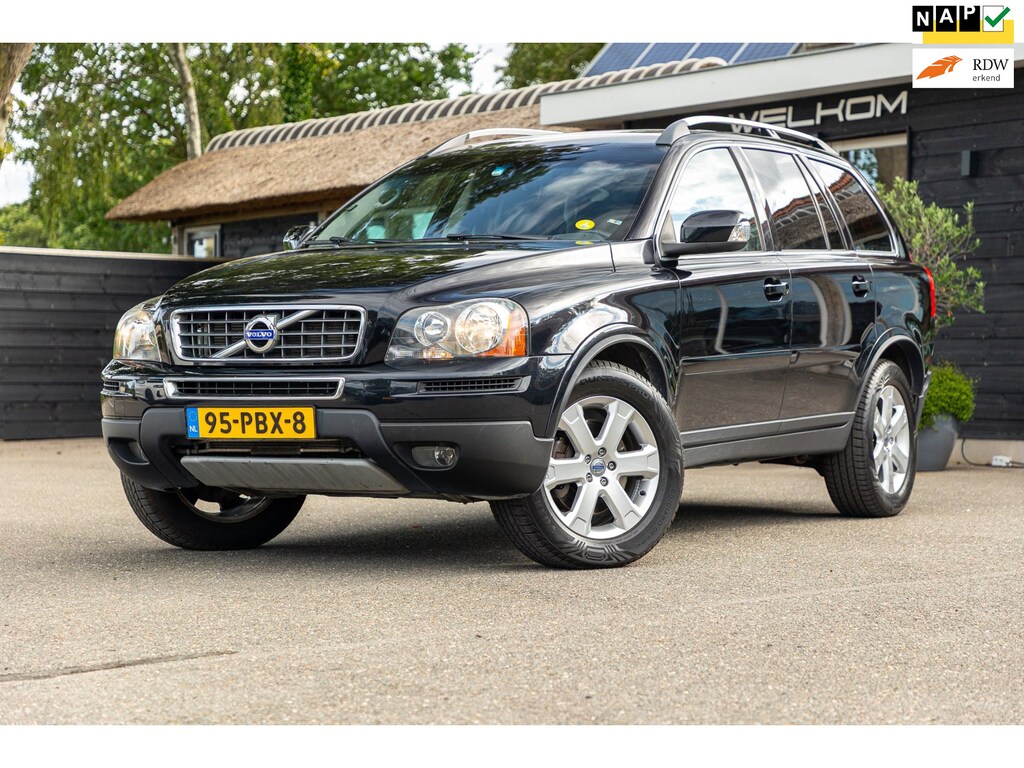 Volvo XC90 2.5 T5 Limited Edition NL Auto I NAP I Trekhaak I Leder I 7 Persoons I Climate I Cruise I Stoelverwarming