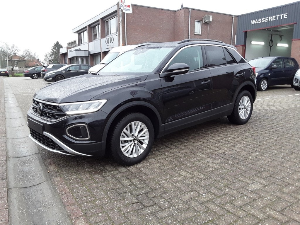 Volkswagen T-Roc 1.O TSI  LIFE / NAVI / VIRTUEL COCKPIT / NW. MODEL
