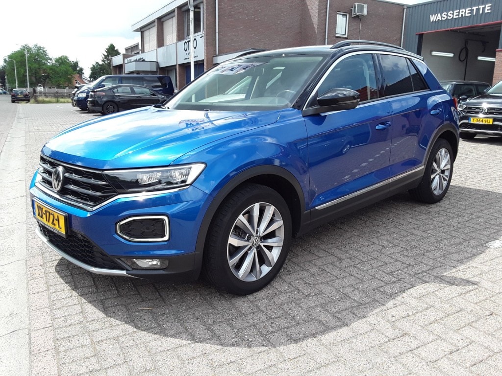 Volkswagen T-Roc 1.6 TDI STYLE Business / NAVI / TREKHAAK