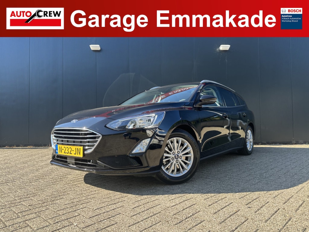 Ford Focus Wagon 1.0 EcoBoost Titanium X Business | Pano | Trekhaak | Camera
