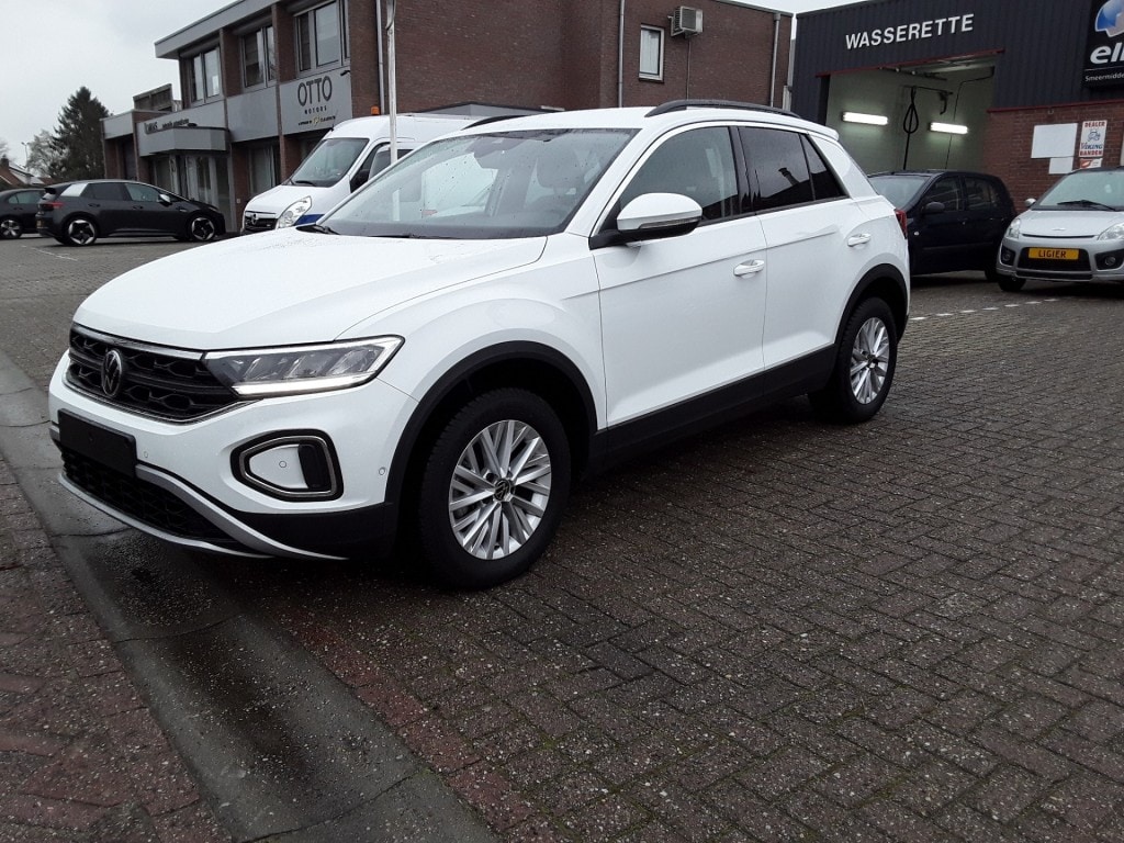 Volkswagen T-Roc 1.O TSI  LIFE / NAVI / VIRTUEL COCKPIT / NW. MODEL