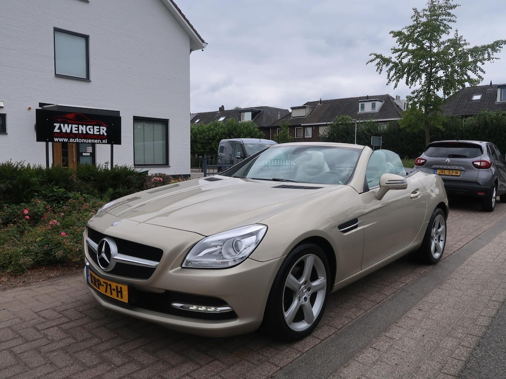 Mercedes-Benz SLK 200 Aut MAGIC SKY-PANORAMADAK|CARPLAY|VLEUGELDEUREN|AIRSCARF|AIRCO|BLUETOOTH