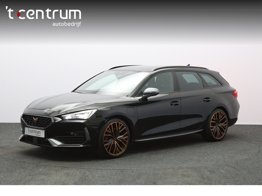 CUPRA Leon Sportstourer 1.4 e-Hybrid VZ 245 PK Copper Edition PHEV, Memory, Stuur-Startknop, Winterpakket, Carplay, Camera
