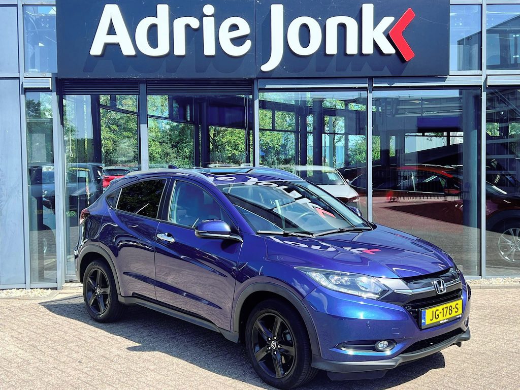 Honda HR-V 1.5 i-VTEC Executive AUTOMAAT | PANORAMADAK | A.CAMERA | NAVIGATIE | PARKEERSENSONEREN V+A | STOELVERWARMING |