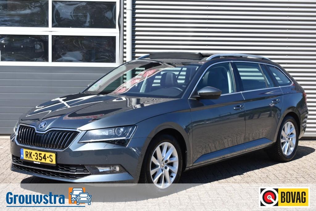 Skoda Superb COMBI 1.4 TSI DSG7 STYLE BUSINESS / P.DAK / EL. STOELEN / CANTON