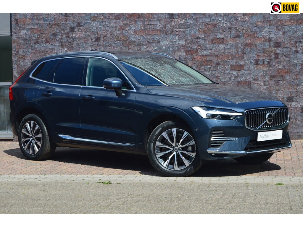 Volvo XC60 T6 Hybride AWD Plus Bright LONG RANGE | Panoramadak | Adaptive cruise | Camera | Keyless entry |