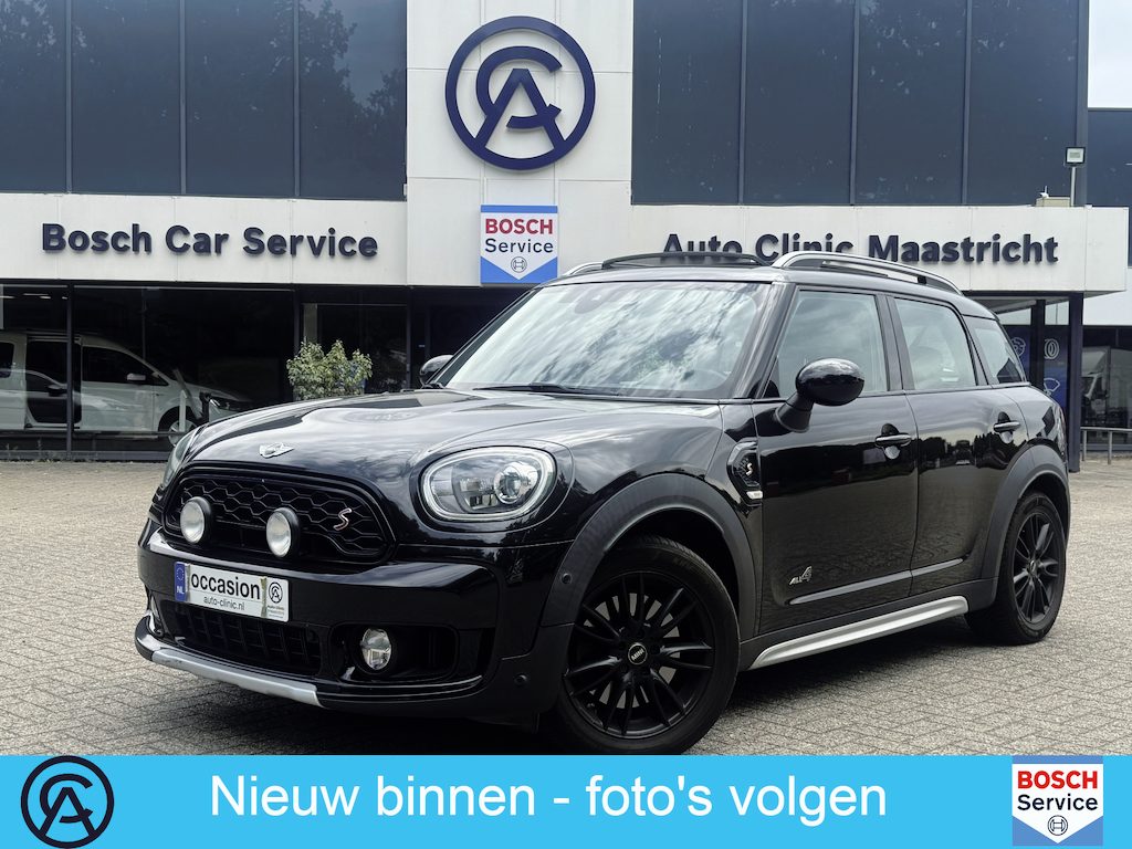 MINI Countryman 2.0 Cooper SD ALL4 Night Jack Edition / AUTOMAAT / PANO / LEER / NAVI /