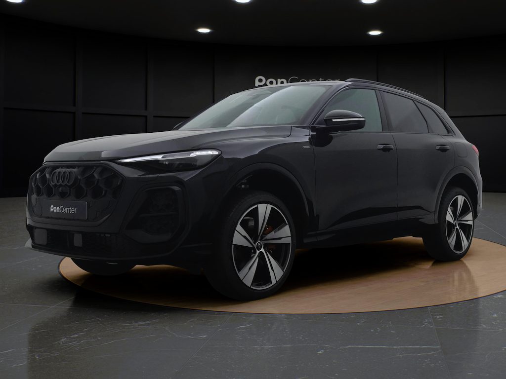 Audi Q5 S edition Competition 2.0 e-hybrid 270 kW / 367 PK | 21" | Pano dak | B&O Audio | Trekhaak |