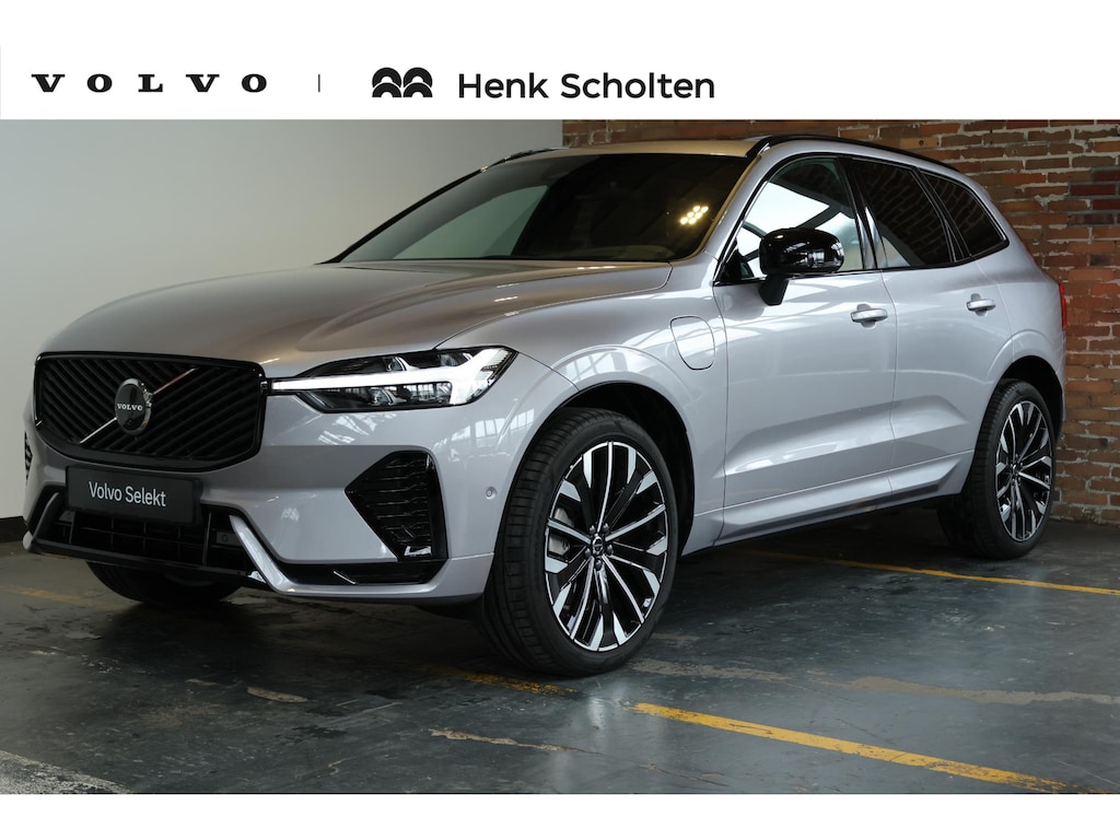 Volvo XC60 T6 Plug-in hybrid AWD Plus Dark | Panoramadak | Harman Kardon Premium Audio | Head-Up Display | 360° Parkeercamera | Parkeersensoren voor + achter | Harman Kardon Premium Audio | Google Infotainment | Stoelverwarming
