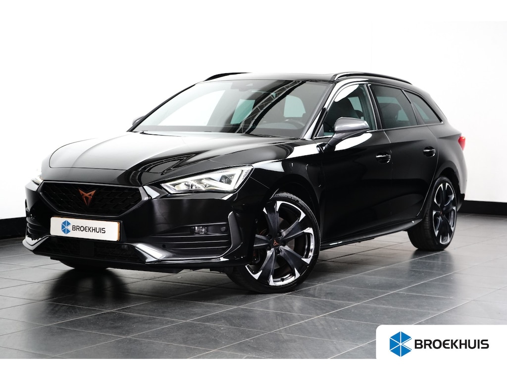 CUPRA Leon Sportstourer 1.4 e-Hybrid VZ Adrenaline | Schuif/kantel dak | Stoel- Stuurverwarming | Dodehoek Detectie | Apple Carplay/Android Auto | Achteruitrijcamera | Achteruitrijcamera | Apple Carplay/Android Auto|telefoonintegratie premium | Cruise control adaptief
