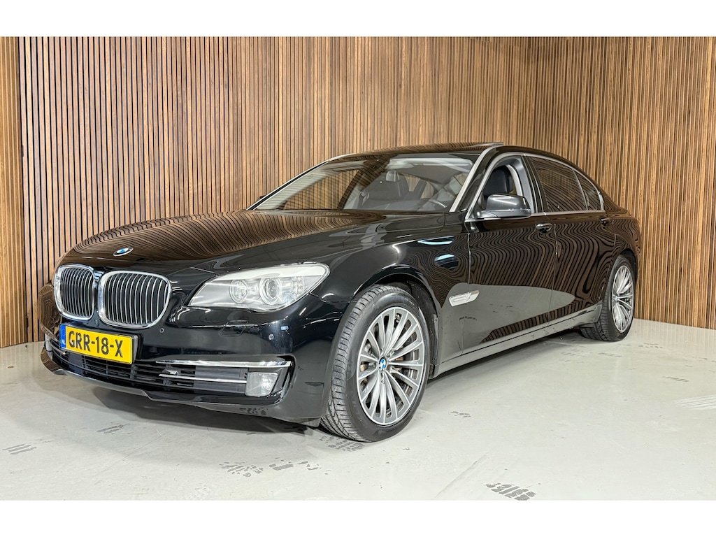 BMW 7-Serie 750Li - Youngtimer - BTW - Carplay