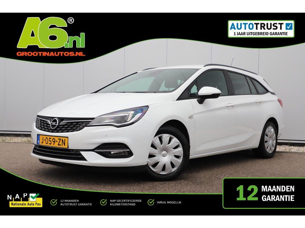 Opel Astra Sports Tourer 1.2 Business Executive 110PK Trekhaak Navigatie Achteruitrijcamera Carplay Android Climate & Cruise Control Donkere Ramen