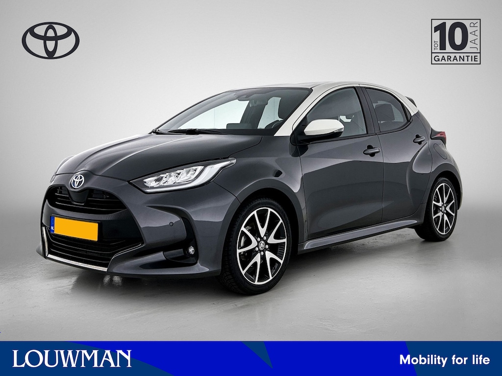 Toyota Yaris 1.5 Hybrid Executive | BTW voertuig | Head-Up Display | Dodehoek detectie | Parkeersensoren voor+achter | Stoelverwarming | Apple CarPlay/Android Auto | Cruise Control Adaptive | Climate Control |