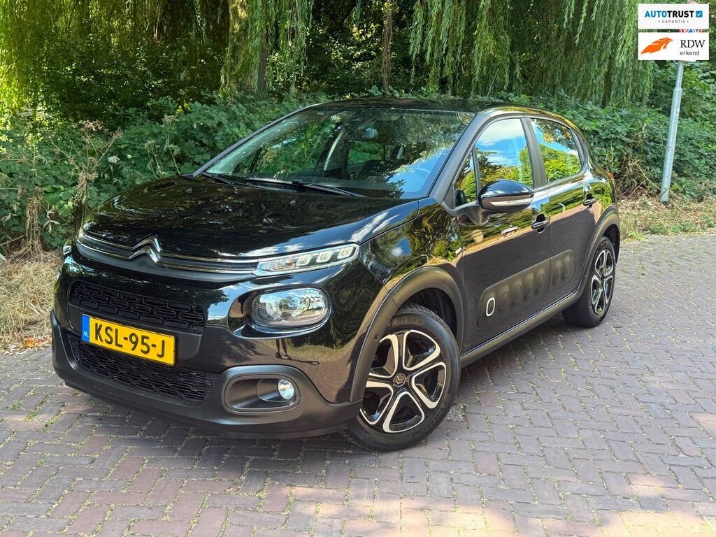 Citroën C3 1.2 PureTech Business Aut. 32000 km,110 pk b.j. 8-2020 achteruitrij camera