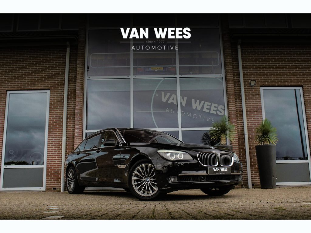 BMW 7-Serie 750Li xDrive High Executive | Stoelventilatie | Adaptieve cruise control | Head-up display | HiFi audio | Soft close | Keyless entry | Side view camera | Entertainment achter