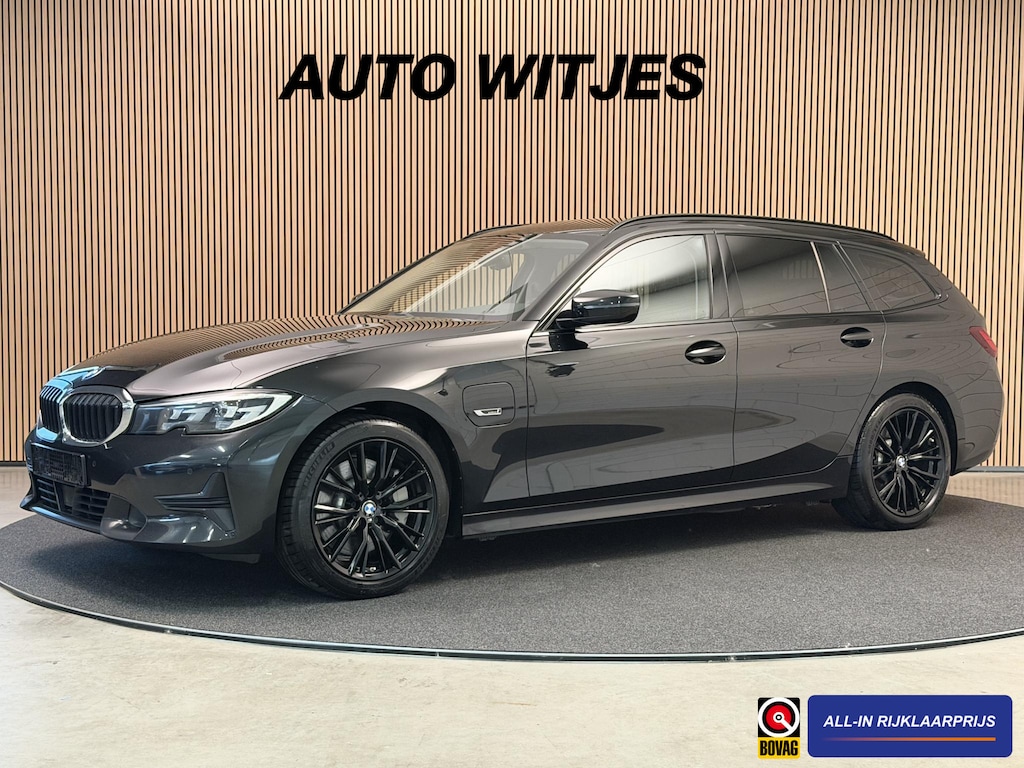 BMW 3-Serie Touring 330e xDrive Plugin-hybrid 292PK Aut. Sportline | Navi | Trekhaak | LED | PDC | Incl. garantie