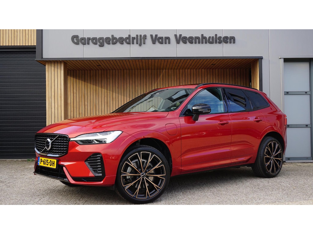 Volvo XC60 2.0 348pk T6 Plug-in hybrid AWD Inscription Pano.Dak LED Leder Elek.Trekhaak 21 inch LM *Fusion Red* 82362km! *NL auto*
