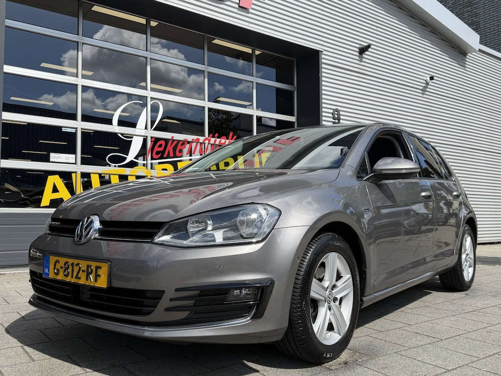 Volkswagen Golf 1.4 TSI Business Edition R Connected - Navigatie I Airco I PDC I Sport pakket I Dealer onderhouden