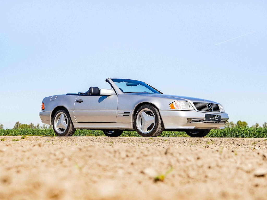 Mercedes-Benz SL 300 SL-24