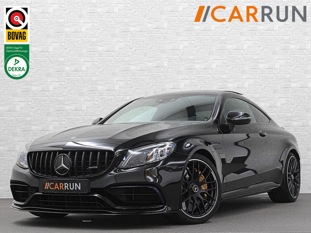 Mercedes-Benz C-klasse Coupé 63 S AMG | Keramisch | Schaalstoelen | Carbon | AMG Driver's Package | Aero-Pakket | Panorama | Burmester | 12 maanden Bovag Garantie | Multi-Beam LED | Memory | ACC | Rij-Assistentie Pakket | Keyless-Go | Sfeerverlichting | Carplay | Rijklaarprijs.