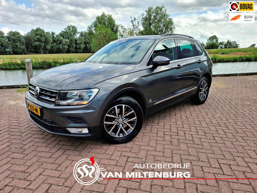 Volkswagen Tiguan 1.4 TSI ACT Highline Clima Navi Cruise Trekhaak Park Pilot