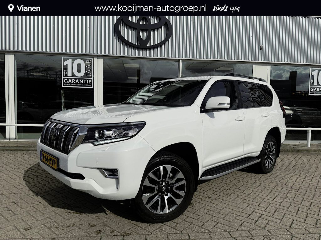 Toyota Land Cruiser 2.8 D-4D-F Professional Window Van Grijs kenteken zonder BPM, Nieuw geleverd NL, 1e eigenaar, slechts 22000km, Trekhaak, Off road pack