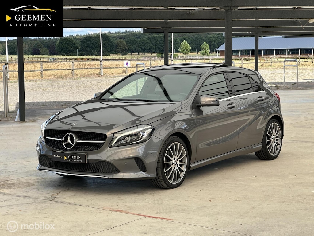 Mercedes-Benz A-klasse 180 Prestige NAP/PANO/AUT./18'AMG/LED.KOPLAMPEN