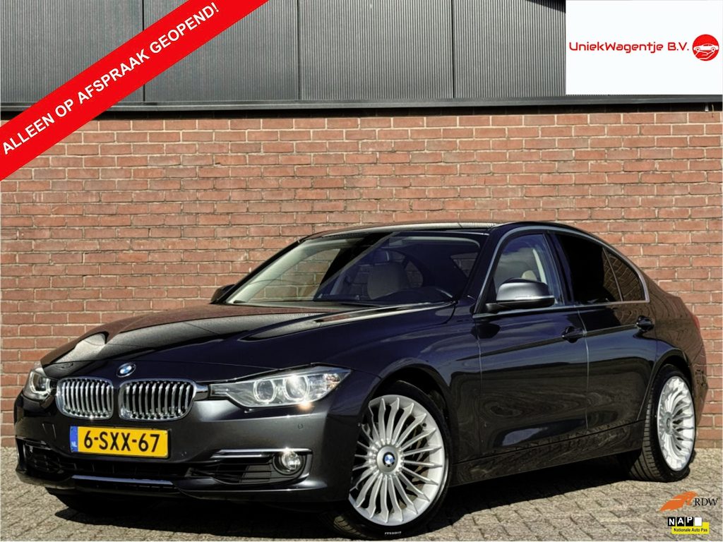 BMW 3-Serie 320I XDRIVE HIGH EXECUTIVE | NL-AUTO! | LEDER!