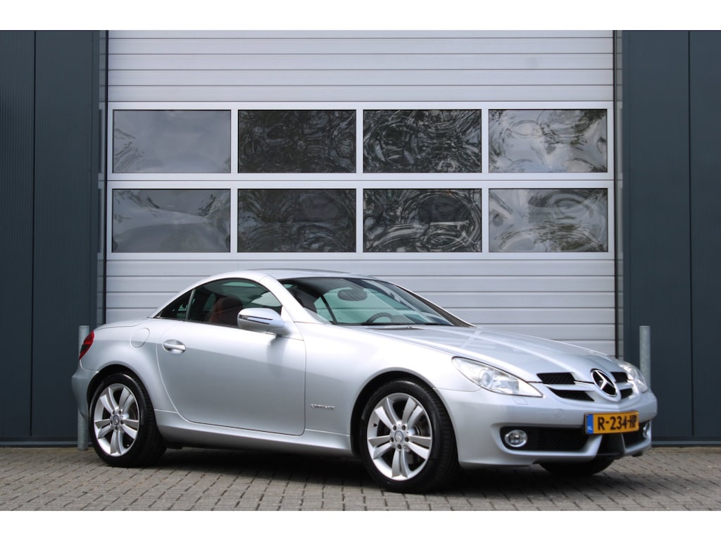 Mercedes-Benz SLK 200 K. Automaat Clima/Cruise/Bi-Xenon/Stoelverwarming/Bluetooth/Leder/RadioCD/17"LM/APK:07-09-2027
