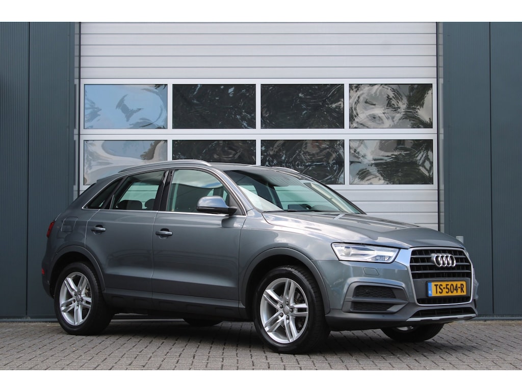 Audi Q3 1.4 TFSI CoD Sport Advance Sport S-Tronic 150pk Clima/Cruise/Bi-Xenon/PDCv+a/Navi/Bluetooth/LED/RadioCD/18"LM/APK30-6-2027