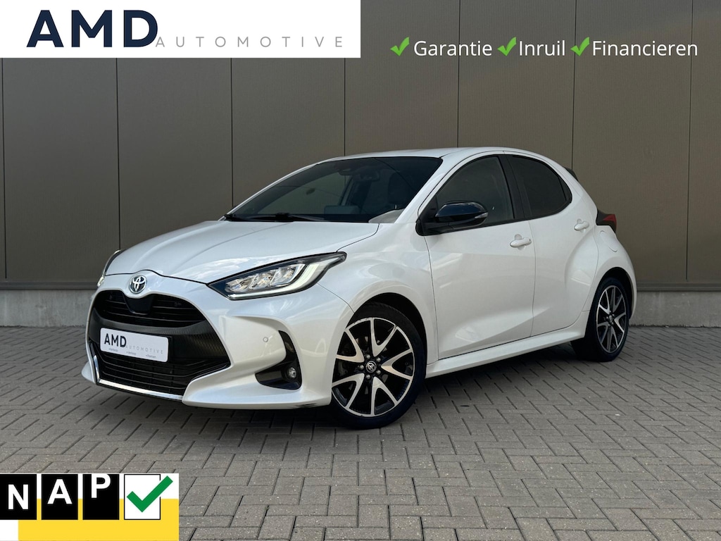 Toyota Yaris 1.5 Hybrid Executive | NAP | JBL | Leder | Dodehoek detectie