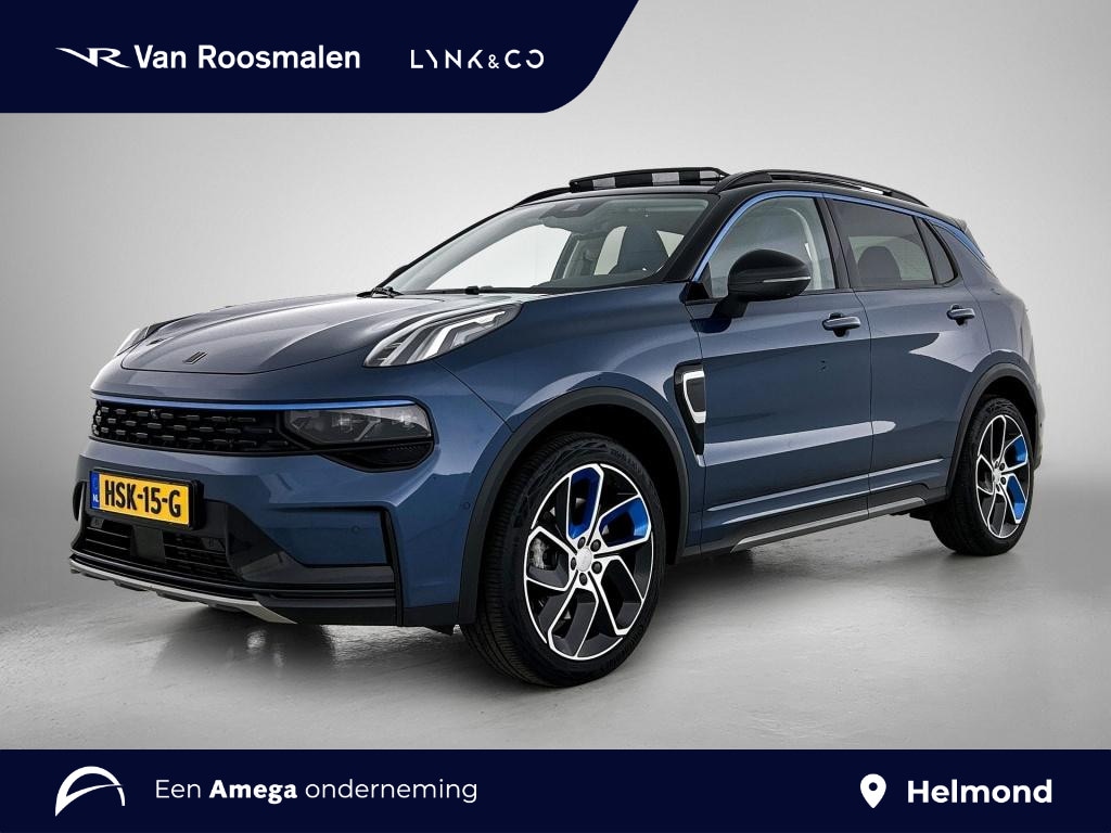 Lynk & Co 01 1.5 | Trekhaak | | Panorama dak | 360 ° camera | Lichtmetalen velgen