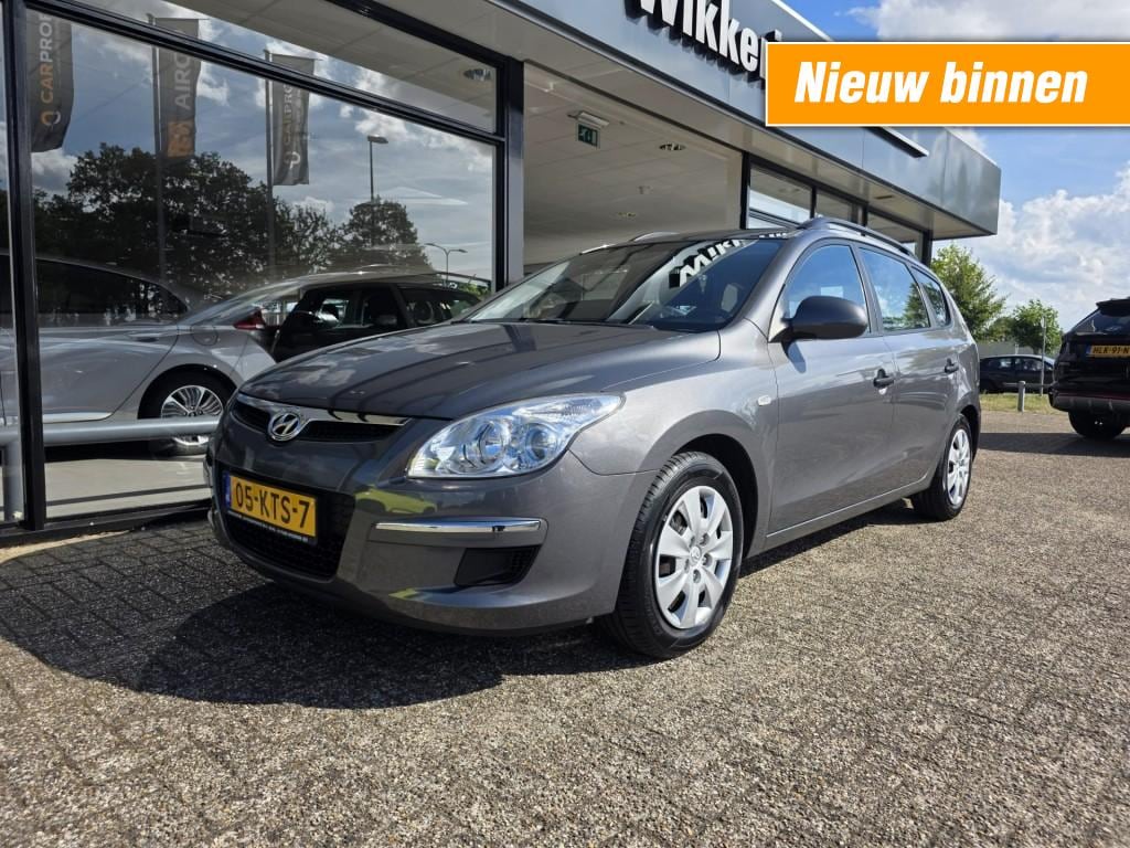 Hyundai i30 1.6I ACTIVE COOL AIRCO/TREKHAAK