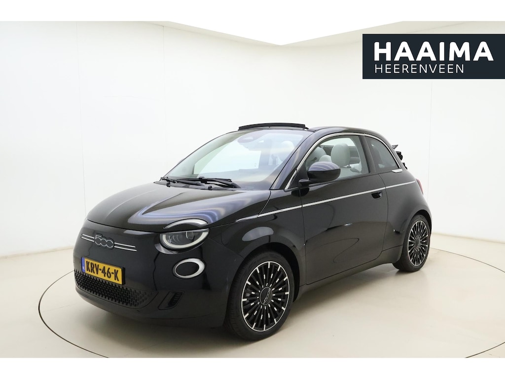 Fiat 500C La Prima 42 kWh Cabrio | SOH 98% | Navigatie | Weinig kilometers | Stoelverwarming | Achteruitrijcamera | Climate control | Lichtmetalen velgen