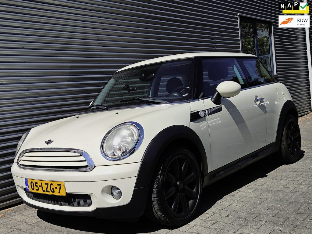 MINI One 3-Deurs 1.6 MINIMALIST Business Line 07-2010 (Old Englisch) White